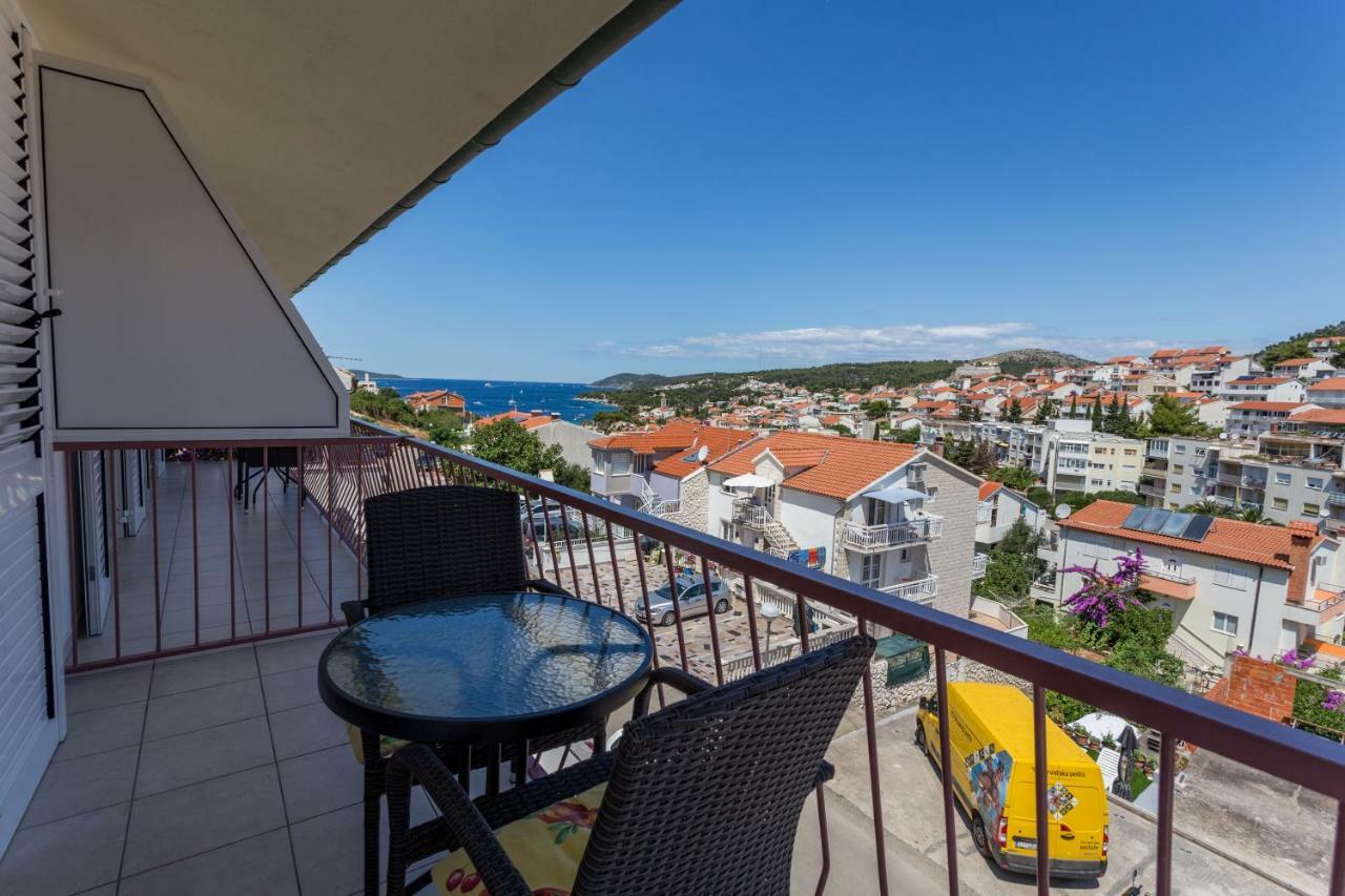Apartments Sanja Hvar Town Bagian luar foto