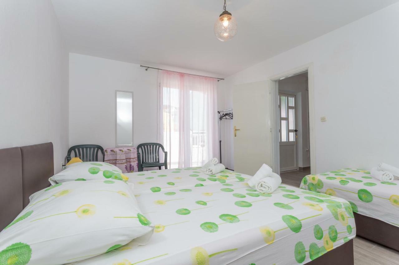 Apartments Sanja Hvar Town Bagian luar foto
